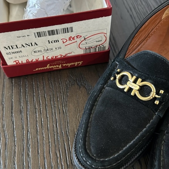 Salvatore Ferragamo Suede Women's Black Loafers - Picture 4 of 4